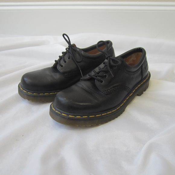 Dr. Martens Other - Dr Martens 11 Harvest 5 Eye Lace Shoe EUC Spring
